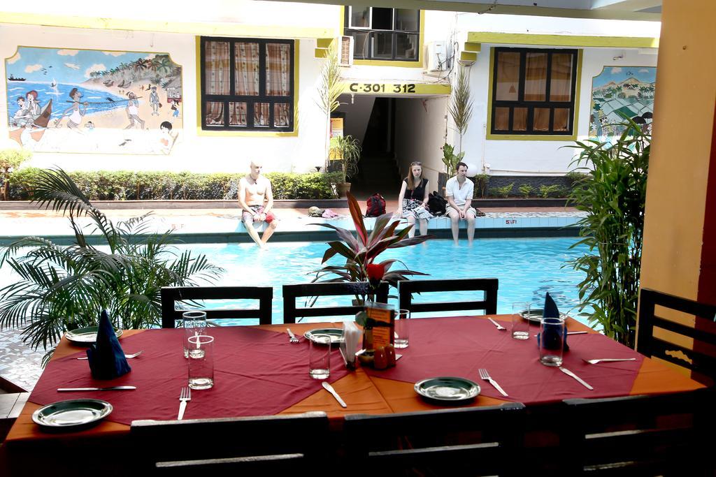 Alor Holiday Resort Калангут Екстер'єр фото