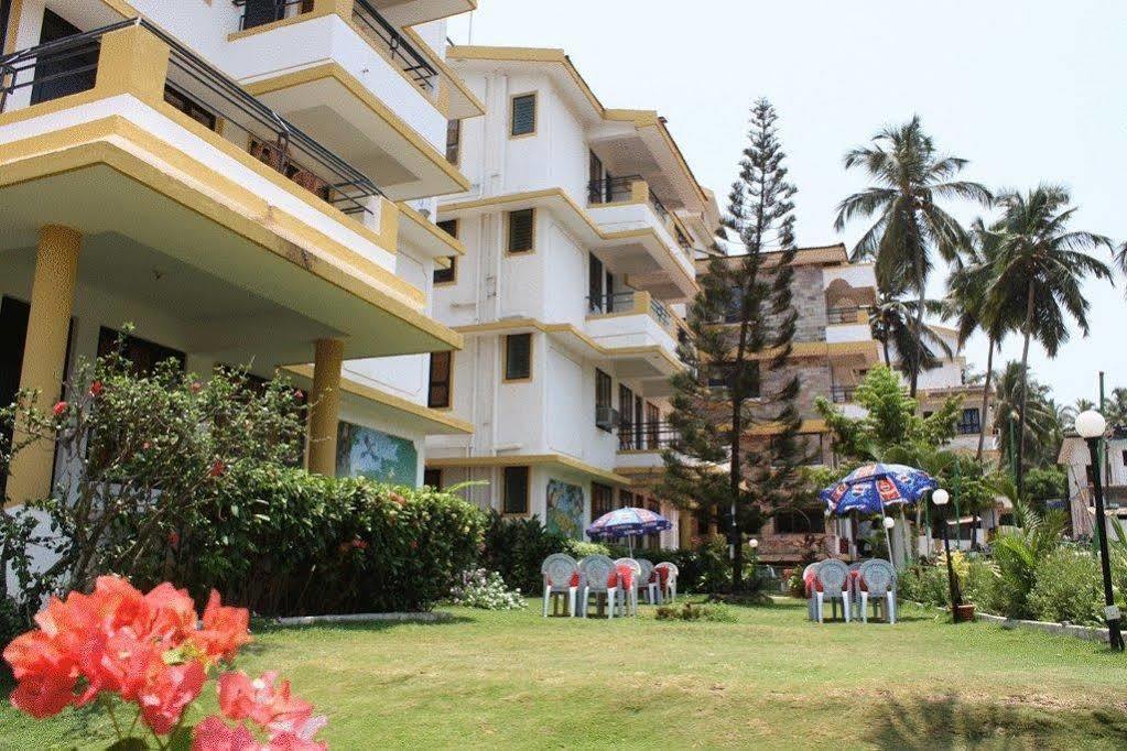 Alor Holiday Resort Калангут Екстер'єр фото